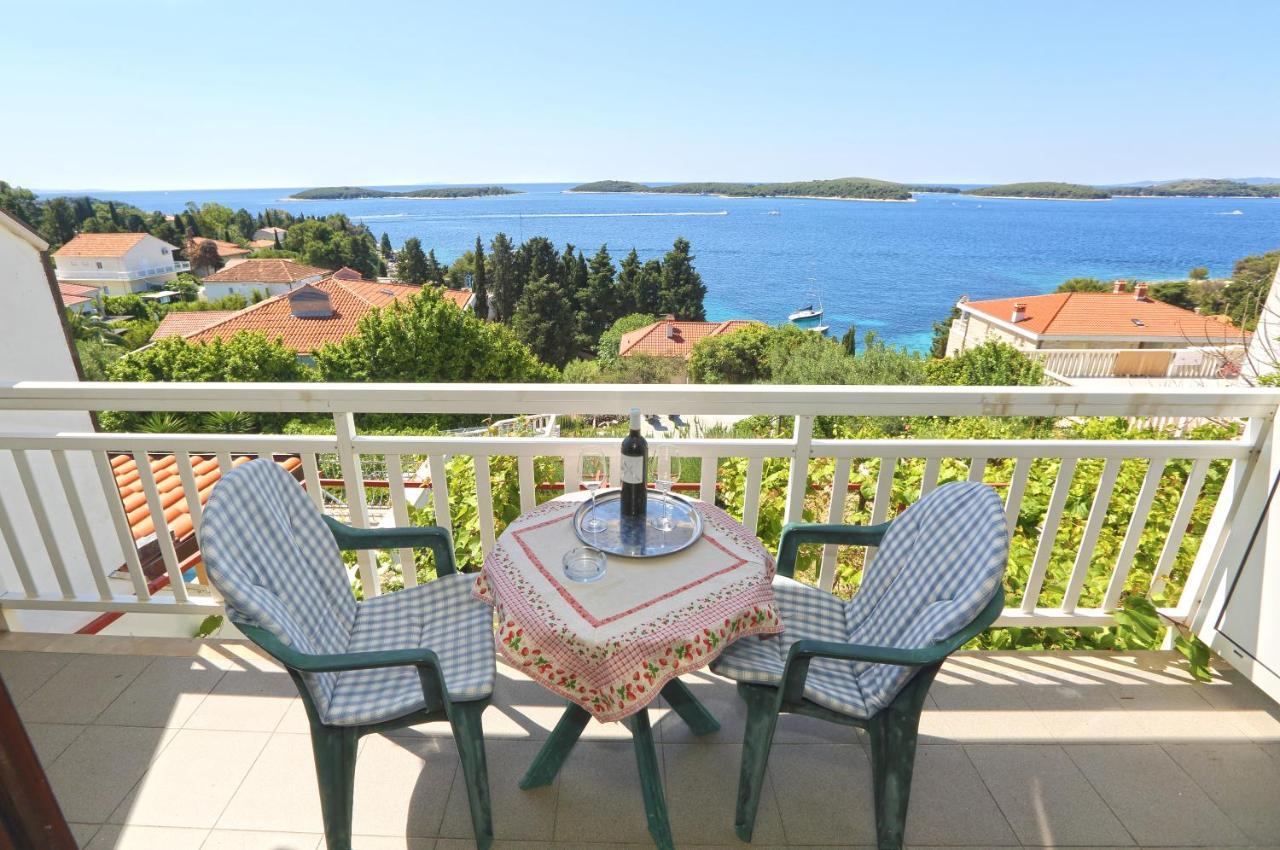 Apartment Stefani Đảo Hvar Ngoại thất bức ảnh
