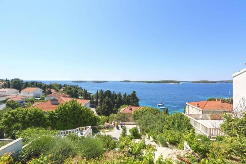 Apartment Stefani Đảo Hvar Ngoại thất bức ảnh